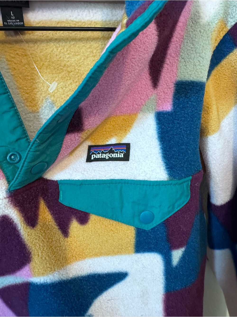 Patagonia Large Synchilla Pullover Fleece NWOT - Purple, pink, blue, gold - Picture 4 of 5